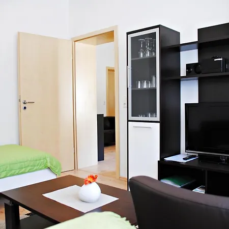 Appartementanlage-Ferienwohnungen Weisse Moewe Sassnitz Exterior photo