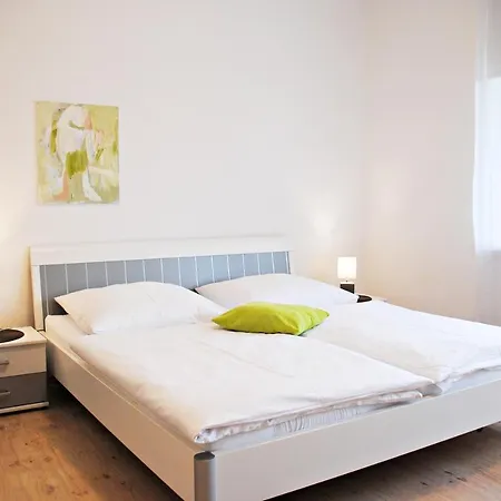 Appartementanlage-Ferienwohnungen Weisse Moewe Sassnitz Exterior photo